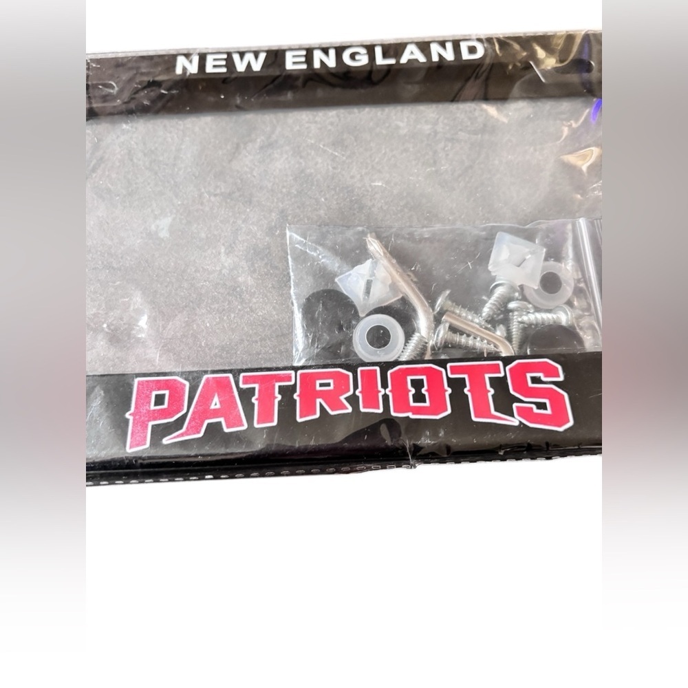 New England Patriots Stainless Steel Black License Plate Frame Hardware Boston - Picture 2 of 3